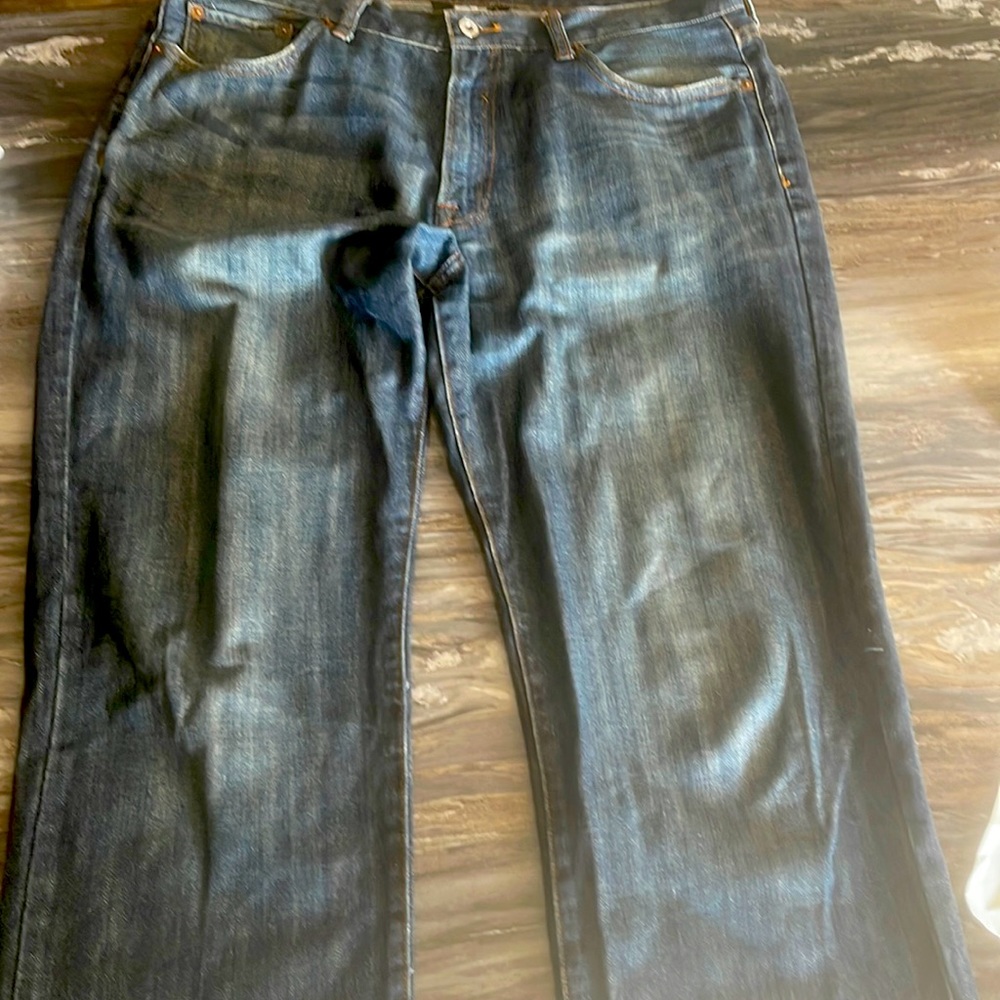 Men’s Lucky Jeans 36x32 relaxed fit regular inseam